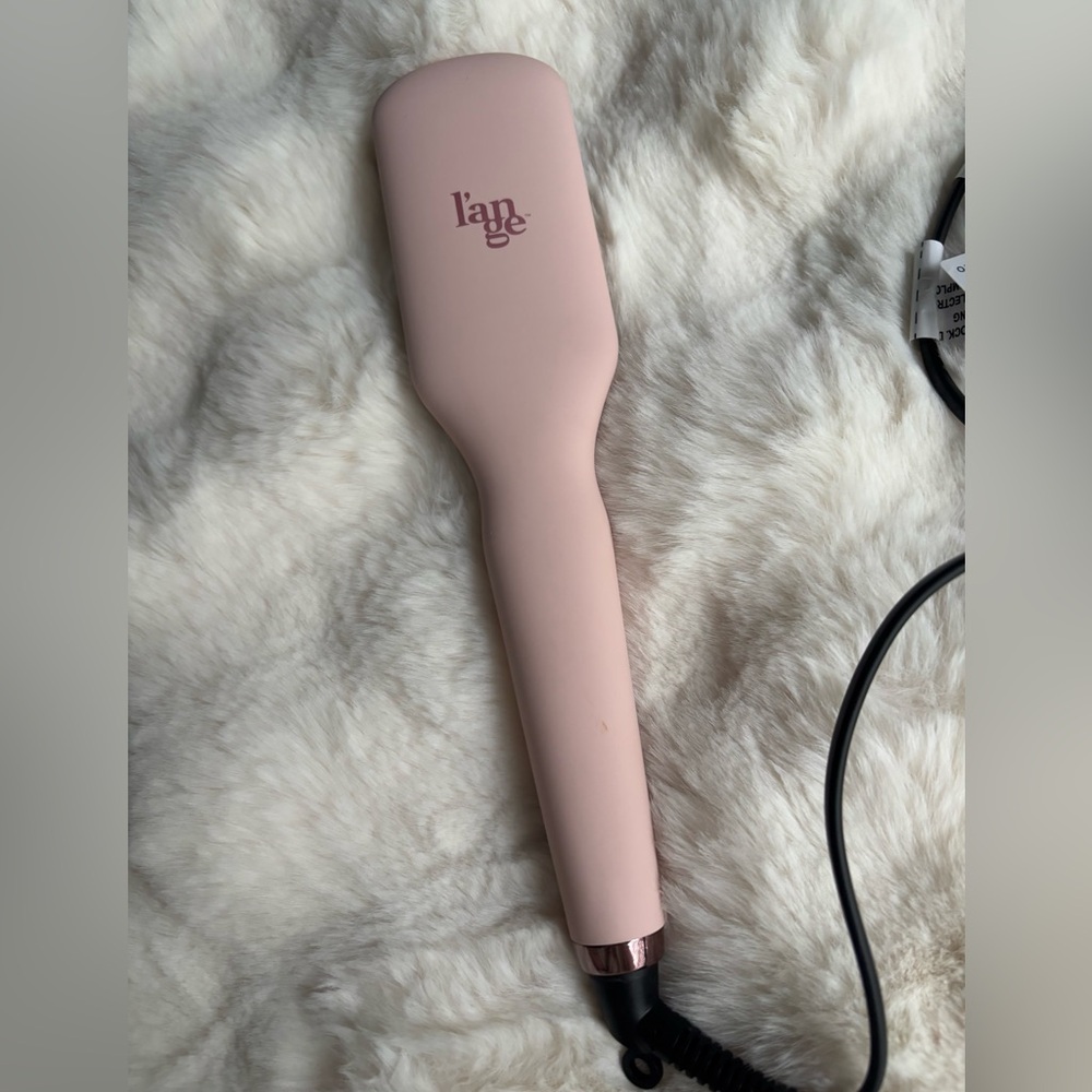 Lange straightening brush